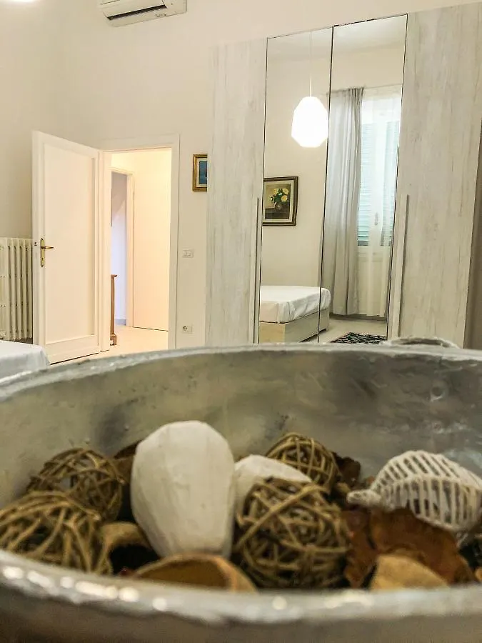 Villino Amelia Apartment Florence
