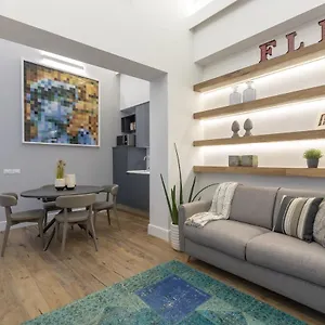 Mamo - San Pancrazio Apartment