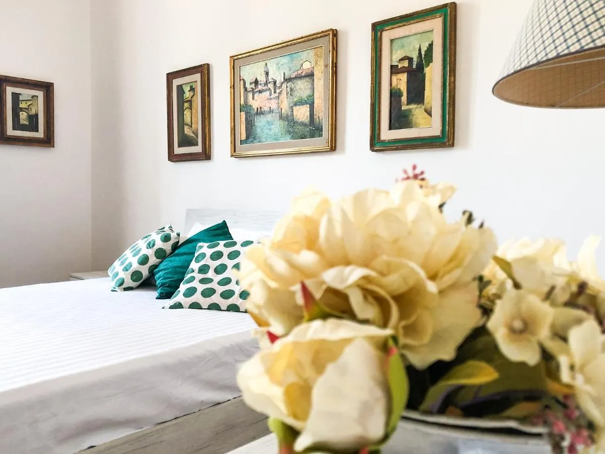 Villino Amelia Apartment Florence